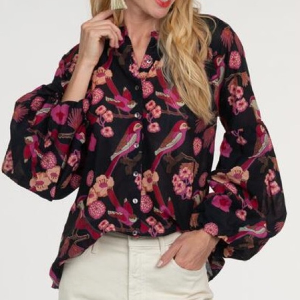 Women's Black Floral & Bird Button-Up Blouse